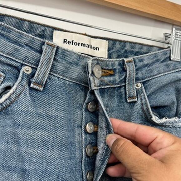 Reformation Vintage Fit in Salton Jeans Women's 25 Blue Straight Leg Distressed - Picture 5 of 10